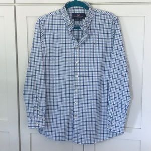 Vineyard Vines performance button down